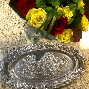 Vintage Arthur Court 1994 bunny Rabbit Oval aluminum large tray. 23” X 12”